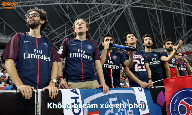 khong-bi-cam-xuc-chi-phoi